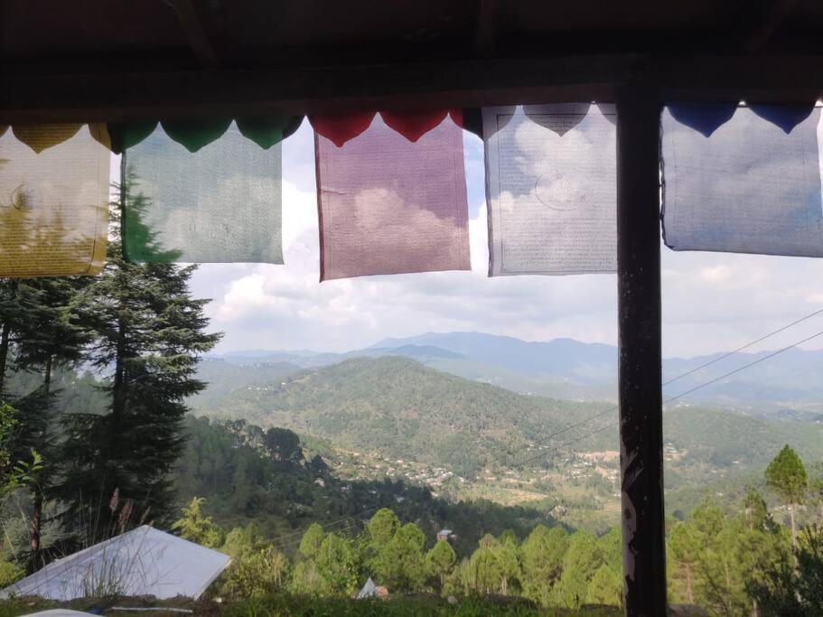 Little Himalayan Abode Villa อัลโมรา ภายนอก รูปภาพ