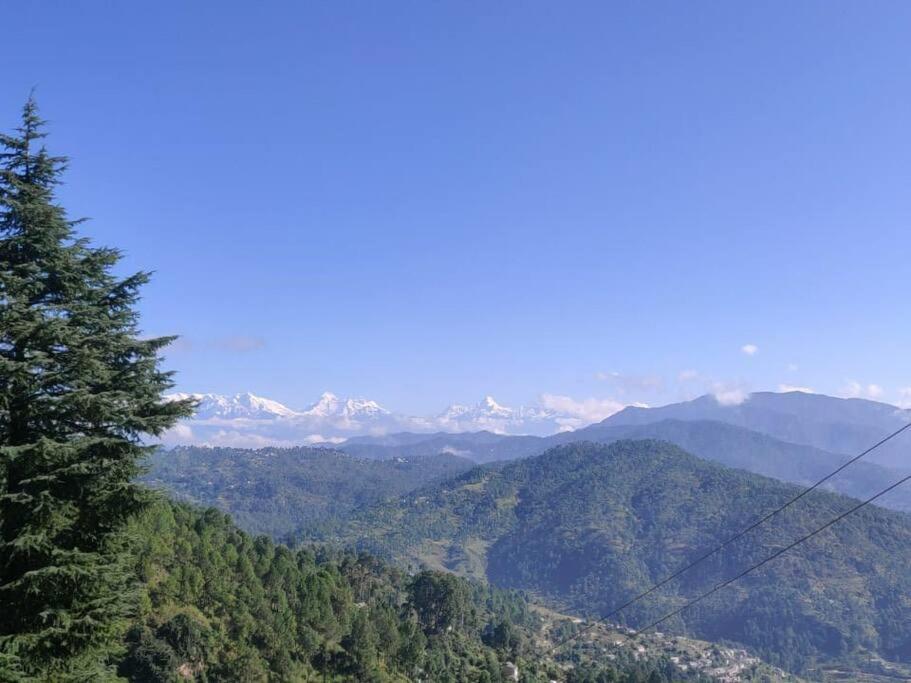 Little Himalayan Abode Villa อัลโมรา ภายนอก รูปภาพ